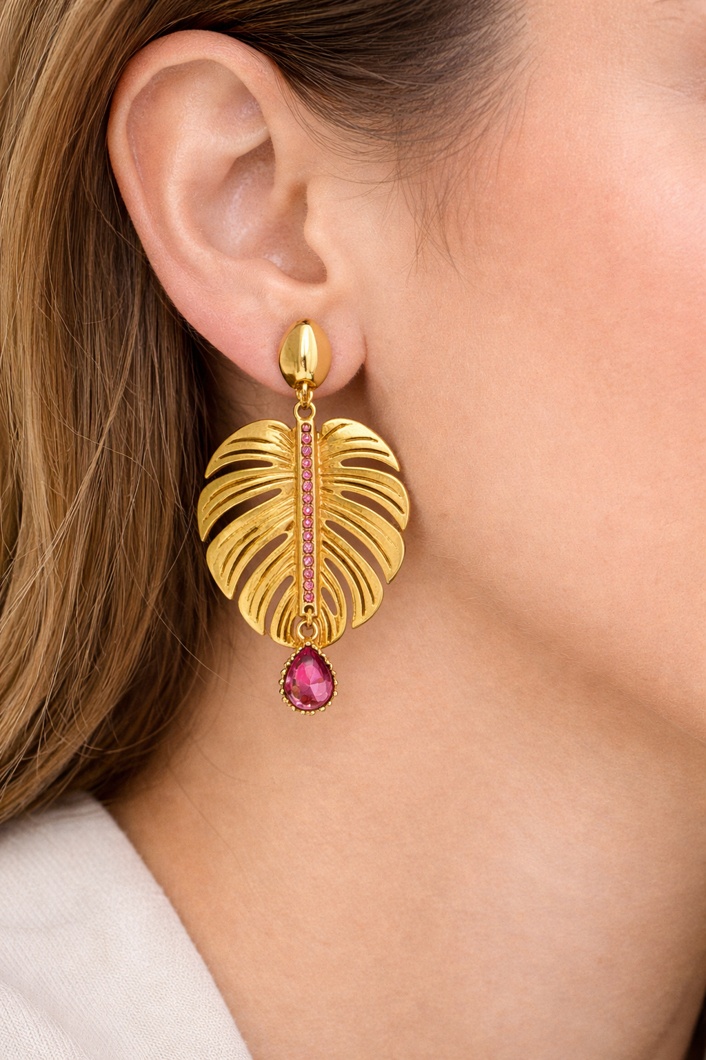 Boucles d’oreilles acier inoxydable doré waterproof ALOÉA femme feuille monstera cristaux roses