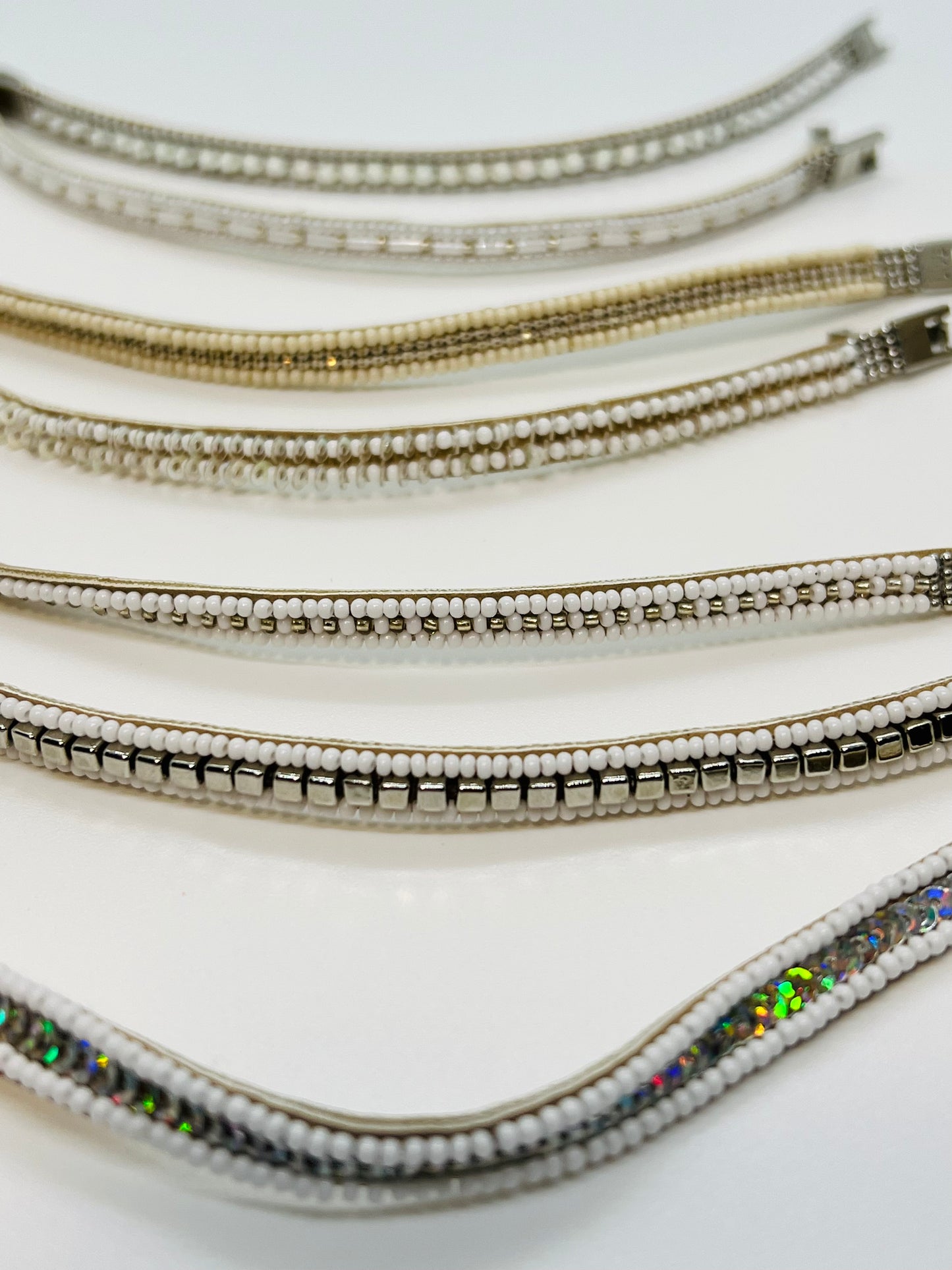 Bracelet de perles fermoirs argentés