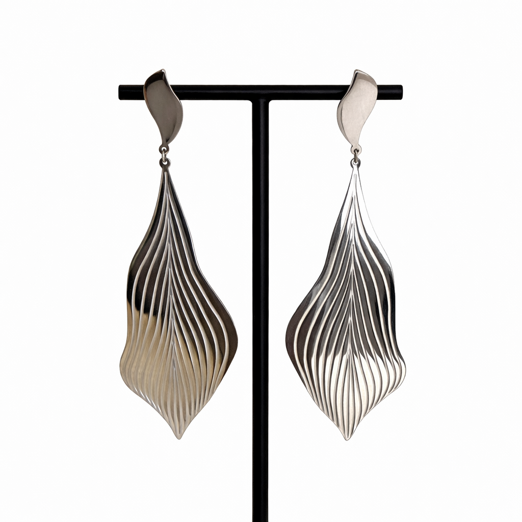 Boucles d’oreilles acier inoxydable argenté ORÉON design ajouré sculptural