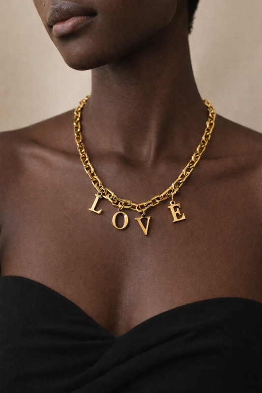 Collier acier inoxydable doré waterproof LOVE femme lettres cristaux