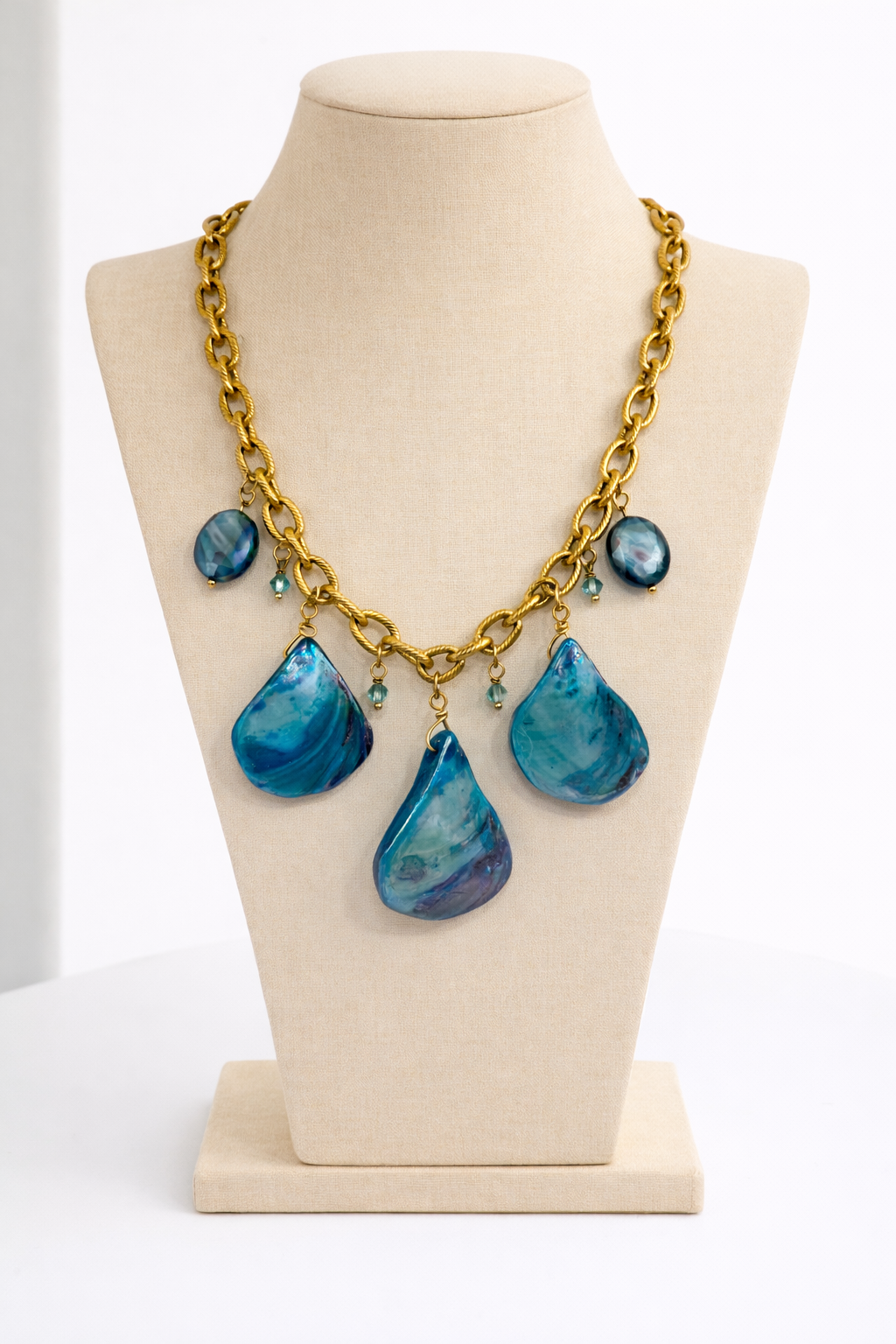 Collier acier inoxydable doré waterproof OCEAN femme nacre perles de verre bleu