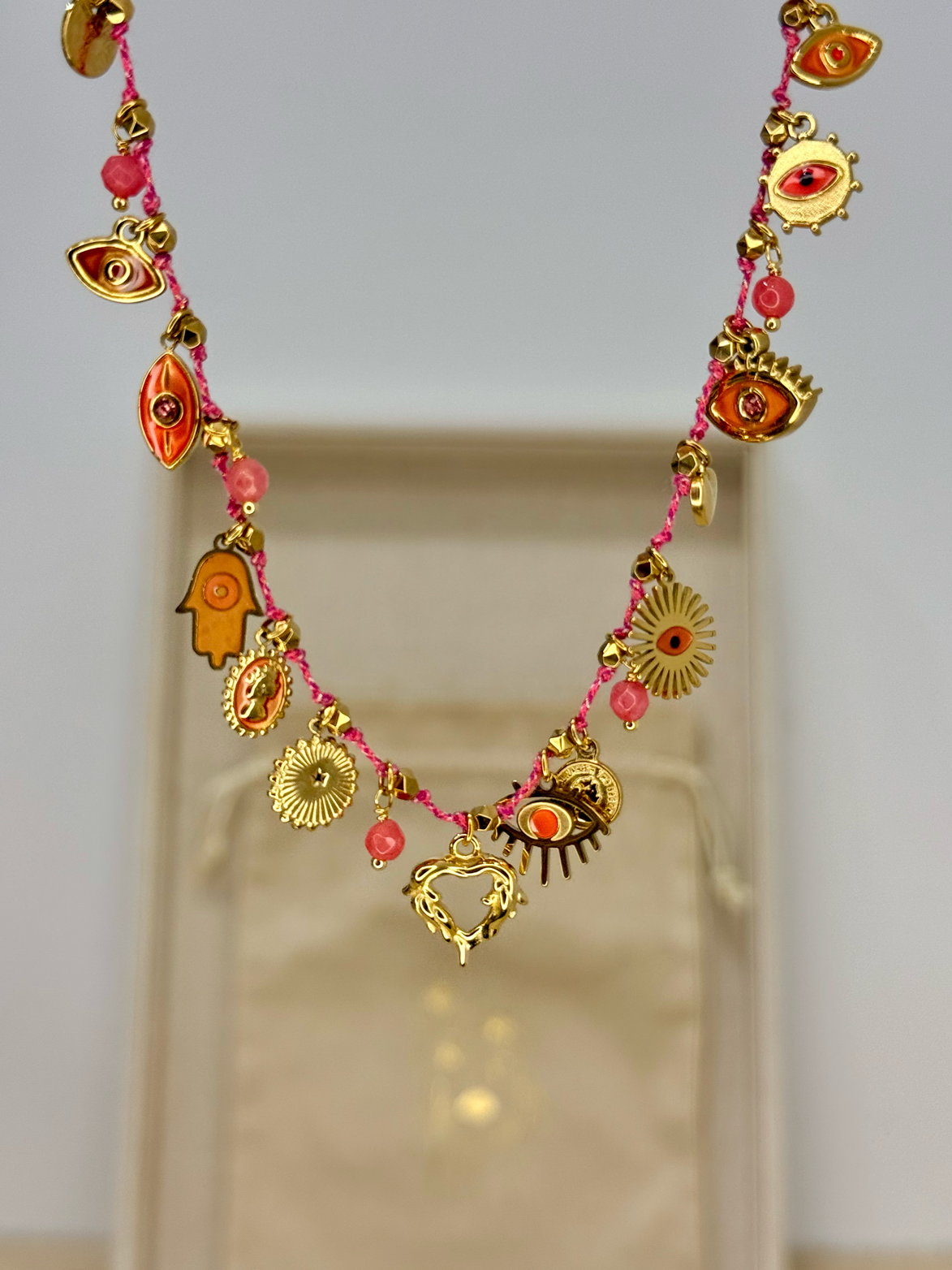 Collier fil coloré femme charms acier inoxydable talisman