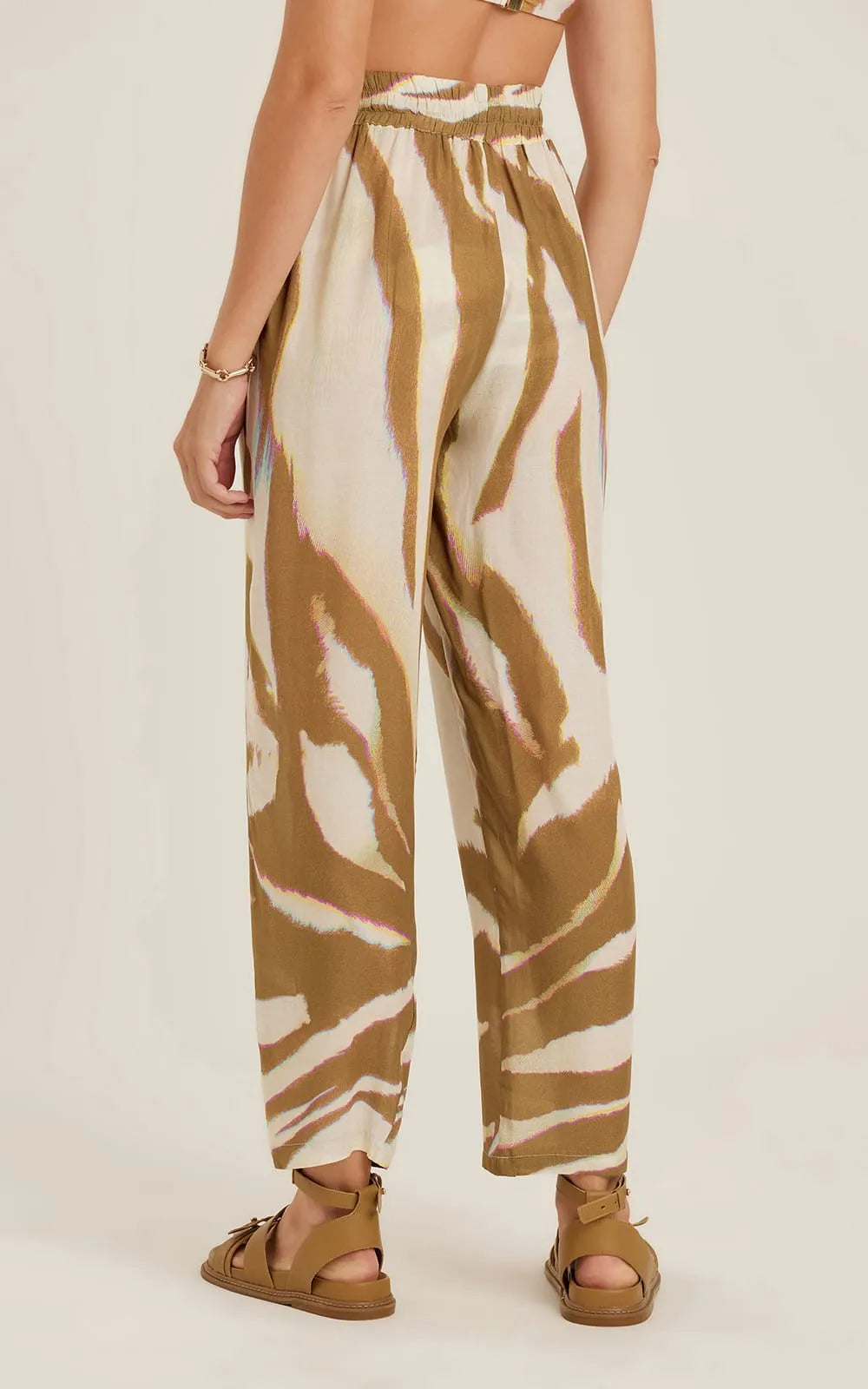 Pantalon Oryx Lenny Niemeyer en viscose voile avec imprimé animalier beige et brun, coupe droite fluide et cordon ajustable à la taille