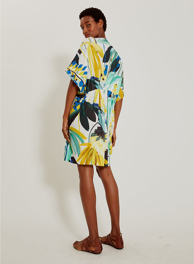 Robe kimono Giardino Lenny Niemeyer en viscose avec imprimé floral bleu vert jaune, col V et coupe fluide longueur genou.